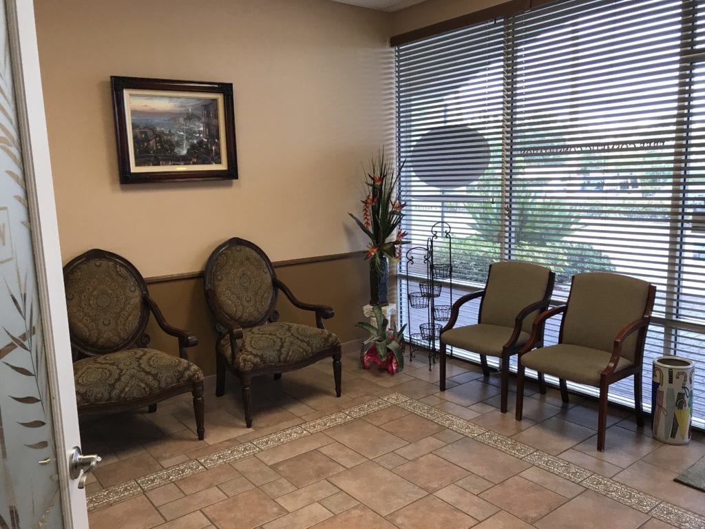 Waiting room where sedation dentistry patient can start their relaxing process before any dental service at Everlasting Smiles in Palm Beach Gardens, FL.